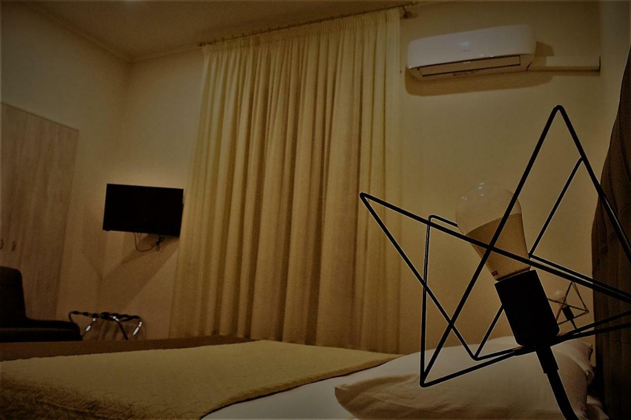 B&B Da Maria نابولي المظهر الخارجي الصورة